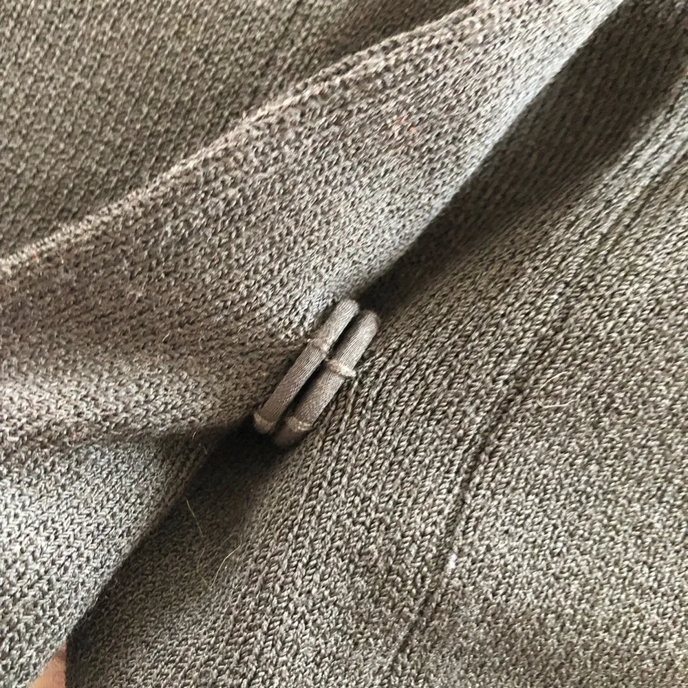 ST JOHN CAVIAR Black Santana Knit Boxy Short Blazer size 16 - Picture 9 of 11